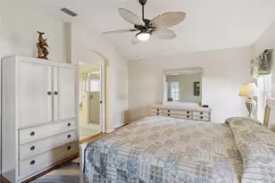 6002 Armada St, Tavares, FL 32778 - Photo 13