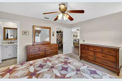 13523 Biscayne Drive, Grand Island, FL 32735 - Photo 15