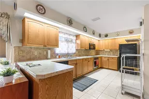 11215 SE 175th Ln, Summerfield, FL 34491 - Photo 13