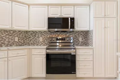 840 Folsum Place, The Villages, FL 32162 - Photo 17