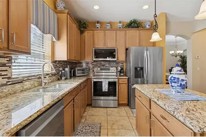 408 Grassy Key Way, Groveland, FL 34736 - Photo 9