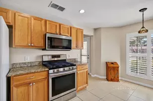 35653 Calla Ct, Leesburg, FL 34788 - Photo 7