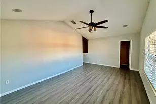 2117 Lili Petal Ct, Sanford, FL 32771 - Photo 17