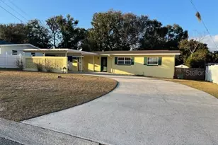 6842 Fern Cir, Leesburg, FL 34748 - Photo 3