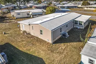 1405 Skyline Ct, Tavares, FL 32778 - Photo 47