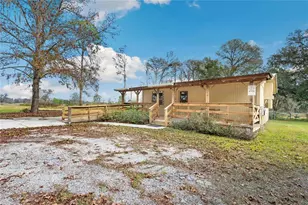 1499 Sr 50, Webster, FL 33597 - Photo 1