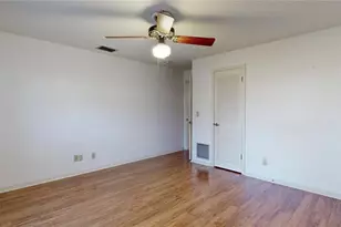 13 Hermosa Dr, Eustis, FL 32726 - Photo 27