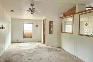 225 Skyline Dr, Lady Lake, FL 32159 - Photo 11