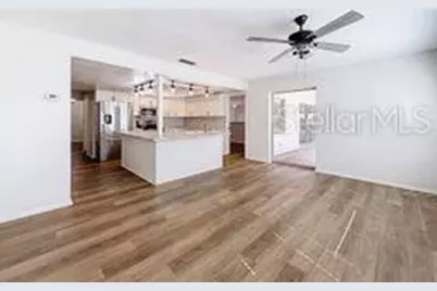 1001 Chinaberry Road, Clearwater, FL 33764 - Photo 9