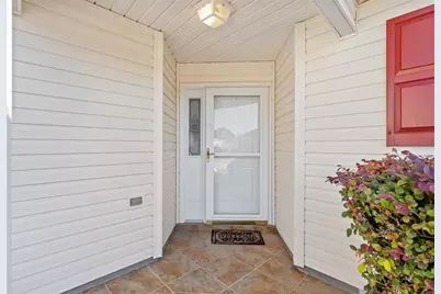 8907 SE 168th Tailfer Street, The Villages, FL 32162 - Photo 9