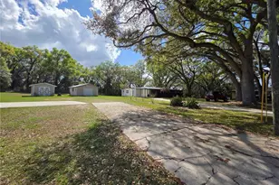 16160 SE 97th Terrace Rd, Summerfield, FL 34491 - Photo 11