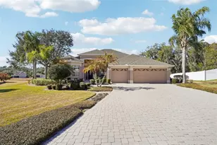 6114 Tremayne Dr, Mount Dora, FL 32757 - Photo 1