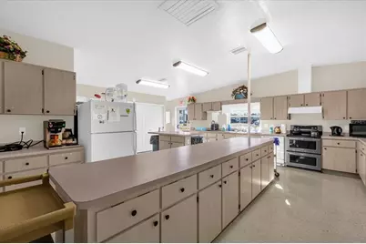 115 Tropical Lane, Leesburg, FL 34748 - Photo 15