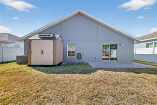 12579 NE 49th Dr, Oxford, FL 34484 - Photo 7