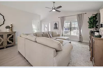 5016 NE 125th Loop, Oxford, FL 34484 - Photo 7