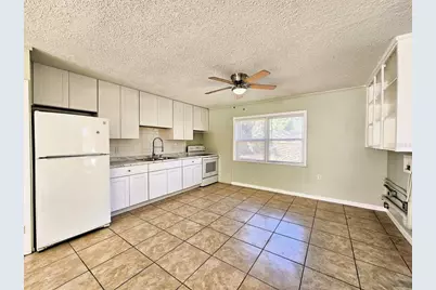 538 Orange Street, Mascotte, FL 34753 - Photo 5