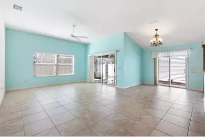 2610 Lindewood Street, The Villages, FL 32163 - Photo 7