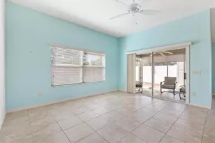 2610 Lindewood St, The Villages, FL 32163 - Photo 11