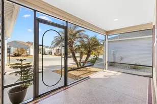 2610 Lindewood St, The Villages, FL 32163 - Photo 5