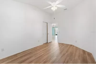 2610 Lindewood Street, The Villages, FL 32163 - Photo 33