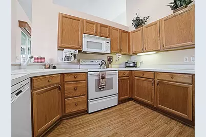 26029 Oakmount Drive, Leesburg, FL 34748 - Photo 11