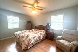 1649 Selkirk Dr, Leesburg, FL 34788 - Photo 9