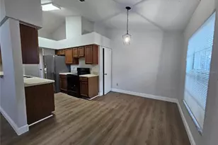 3716 Narroline Dr, Orlando, FL 32818 - Photo 5