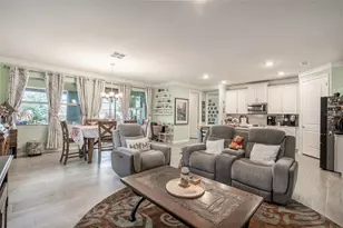 17751 Blazing Star Cir, Clermont, FL 34714 - Photo 9