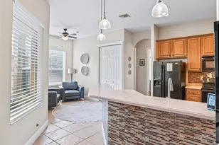 5236 Island Terrace Ct, Lady Lake, FL 32159 - Photo 13