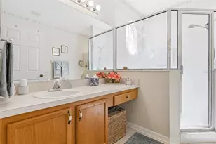 25239 Cranes Roost Cir, Leesburg, FL 34748 - Photo 15