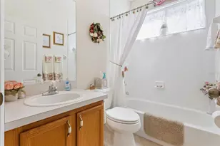 25239 Cranes Roost Cir, Leesburg, FL 34748 - Photo 19