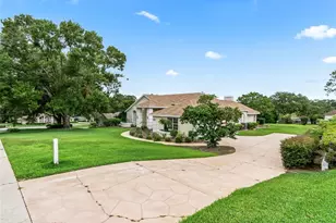 5321 Greens Dr, Lady Lake, FL 32159 - Photo 5
