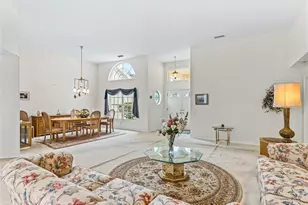 5321 Greens Dr, Lady Lake, FL 32159 - Photo 13