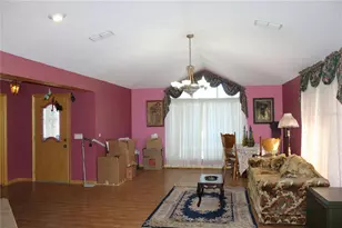 38901 Ella Dr, Lady Lake, FL 32159 - Photo 9