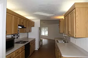 38901 Ella Dr, Lady Lake, FL 32159 - Photo 15