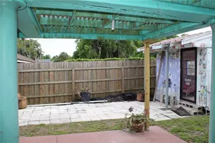 38901 Ella Dr, Lady Lake, FL 32159 - Photo 45