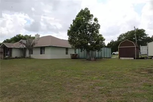 38901 Ella Dr, Lady Lake, FL 32159 - Photo 47