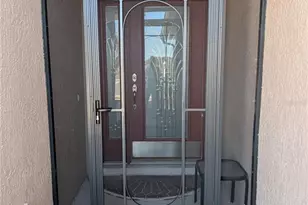 27108 Stoney Brook Dr, Leesburg, FL 34748 - Photo 5