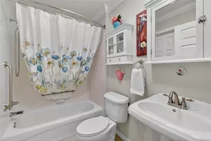 3040 Batally Ct, The Villages, FL 32162 - Photo 25