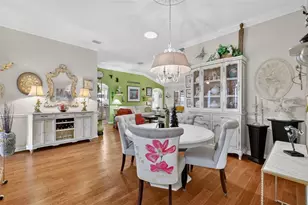 3040 Batally Ct, The Villages, FL 32162 - Photo 9