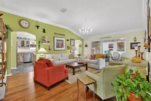 3040 Batally Ct, The Villages, FL 32162 - Photo 5