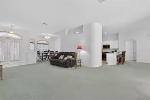 365 Via Bianca Dr, Davenport, FL 33896 - Photo 5