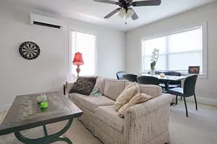 422 E Citrus Ave, Eustis, FL 32726 - Photo 15