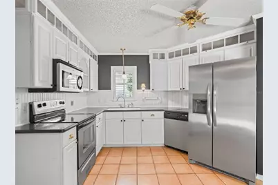 1327 Santa Maria Avenue, The Villages, FL 32159 - Photo 23