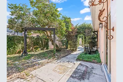 1327 Santa Maria Avenue, The Villages, FL 32159 - Photo 49