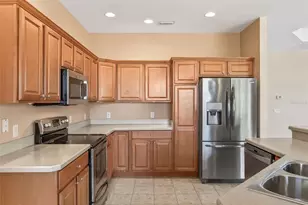 2157 Blackville Dr, The Villages, FL 32162 - Photo 3