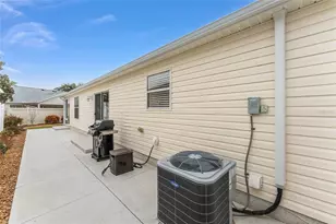 585 Lacy Pl, The Villages, FL 32162 - Photo 43