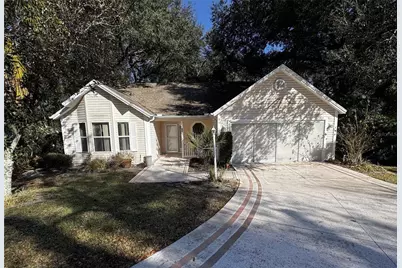 101 Costa Mesa Drive, Lady Lake, FL 32159 - Photo 1