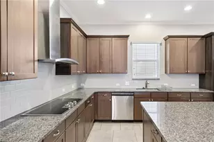 16748 Abbey Hill Ct, Clermont, FL 34711 - Photo 9