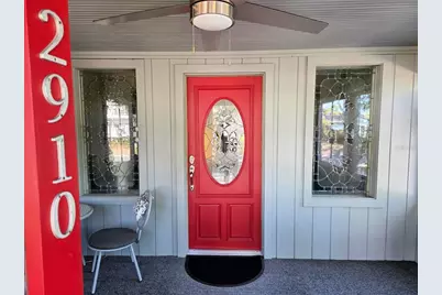 2910 11th Avenue N, Saint Petersburg, FL 33713 - Photo 3